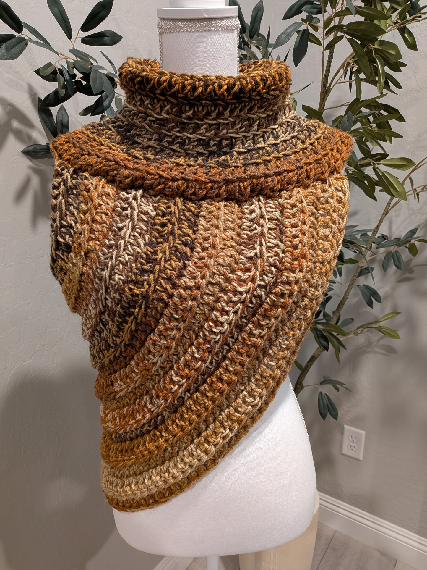 The HG Crossbody Cowl