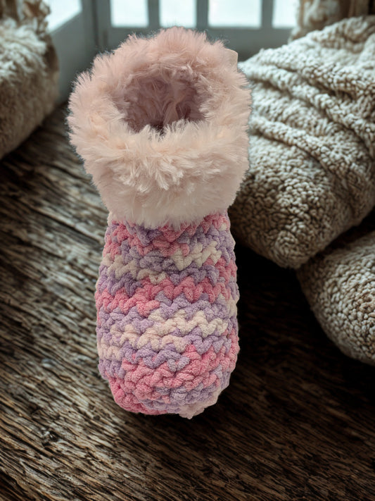 Fuzzy Slippers with Faux Fur